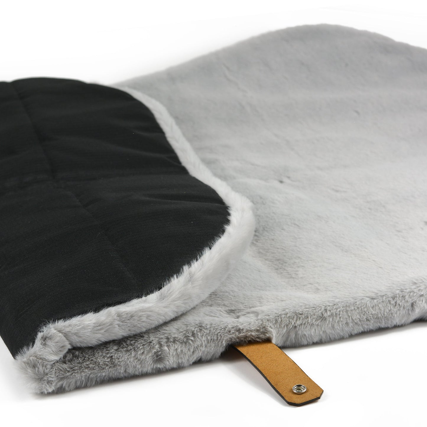 PLÜSCHFANNY – Faltbares Reisebett für Hunde