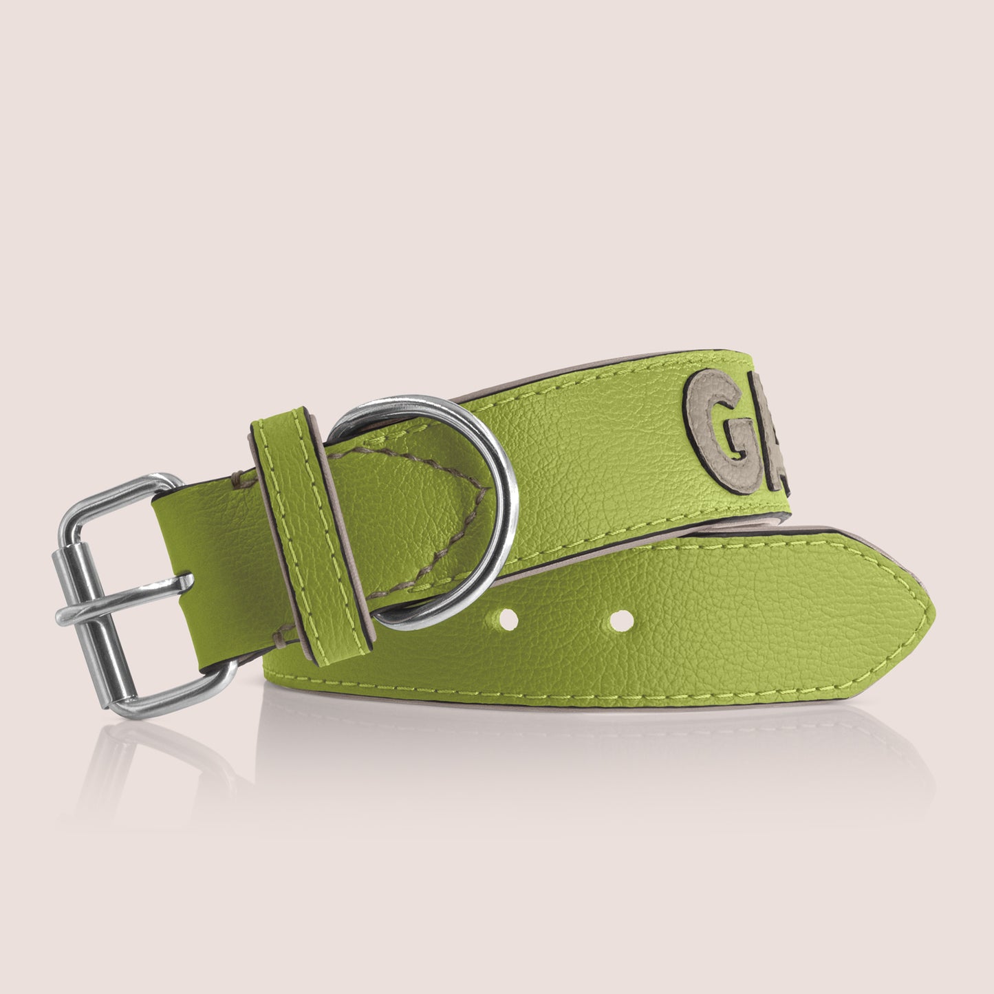TONERL – Hundehalsband mit Namen aus Leder in Apfelgrün - Lehm