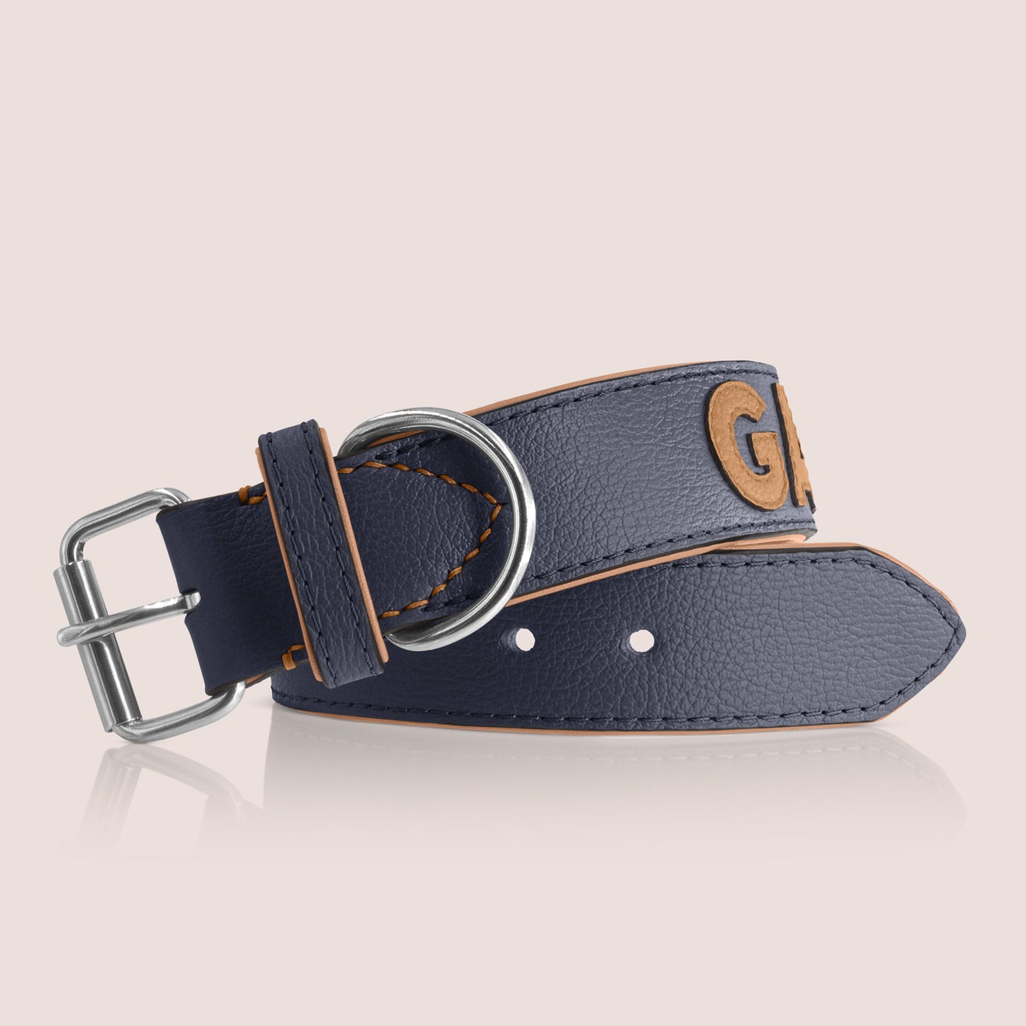 TONERL – Hundehalsband mit Namen aus Leder in Dunkelblau - Caramel