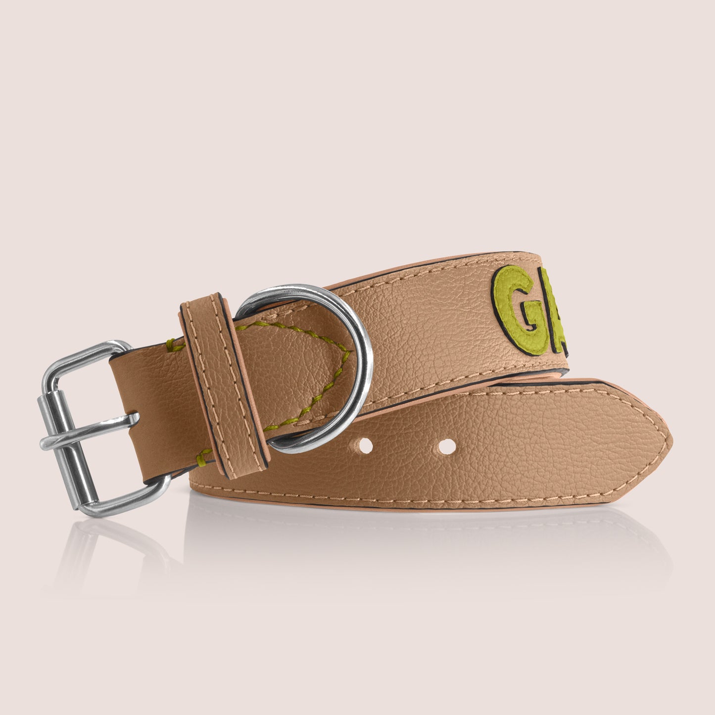 TONERL – Hundehalsband mit Namen aus Leder in Caramel - Apfelgrün