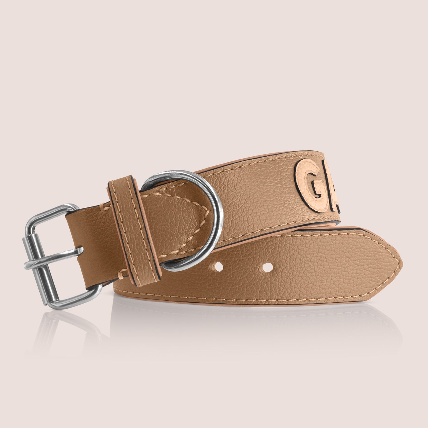 TONERL – Hundehalsband mit Namen aus Leder in Caramel - Biscuit