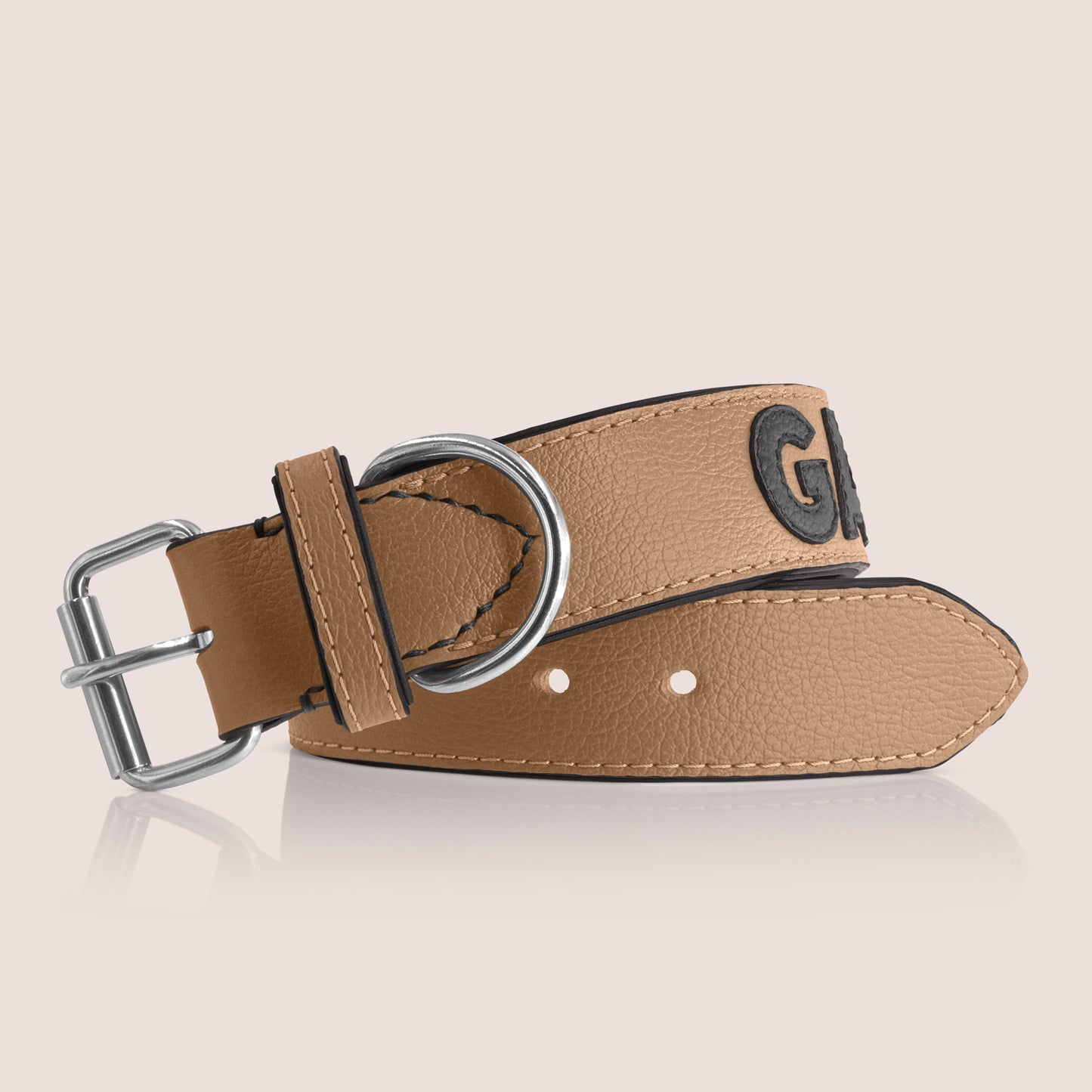 TONERL – Hundehalsband mit Namen aus Leder in Caramel - Schwarz