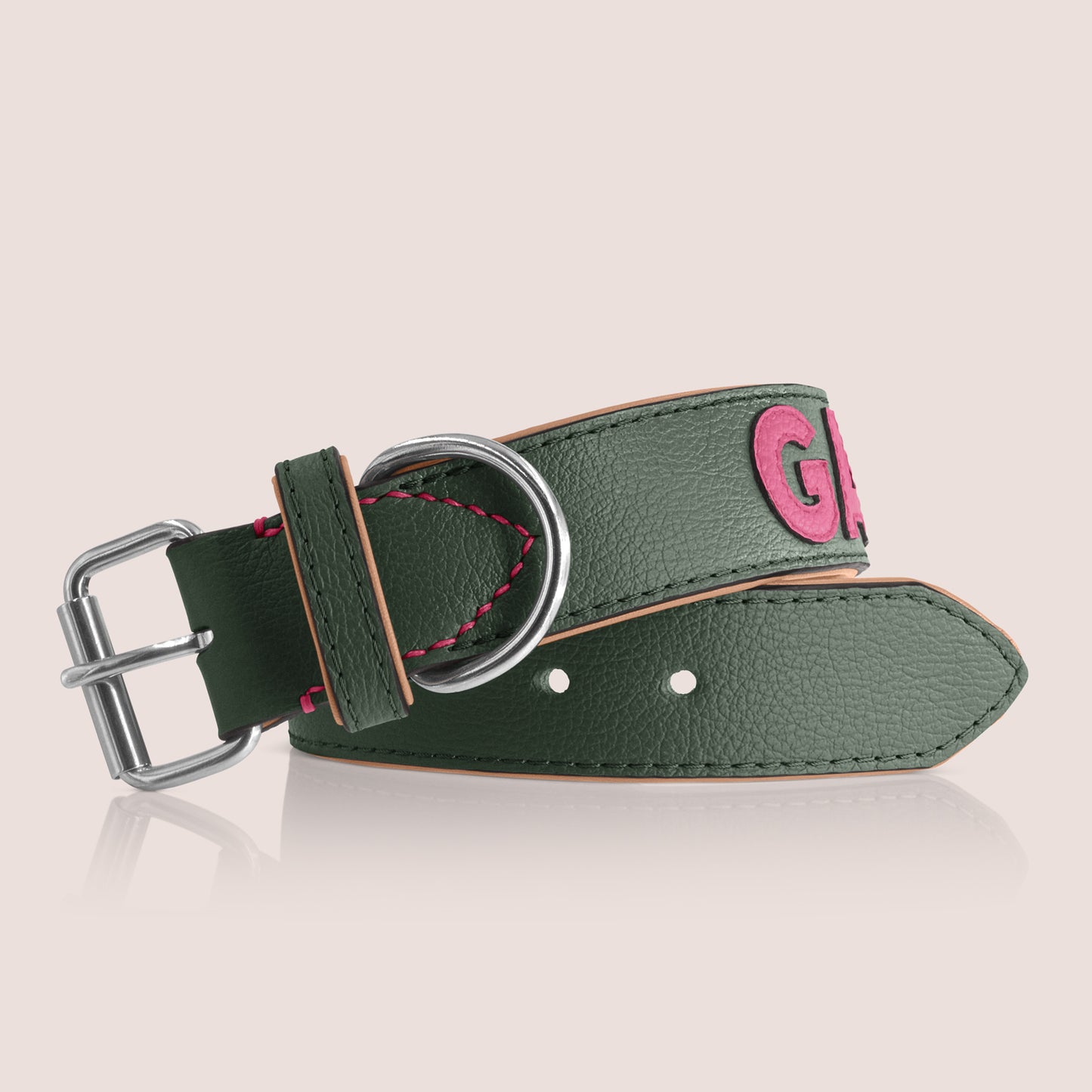 TONERL – Hundehalsband mit Namen aus Leder in British-Racing-Green - Soft-Pink