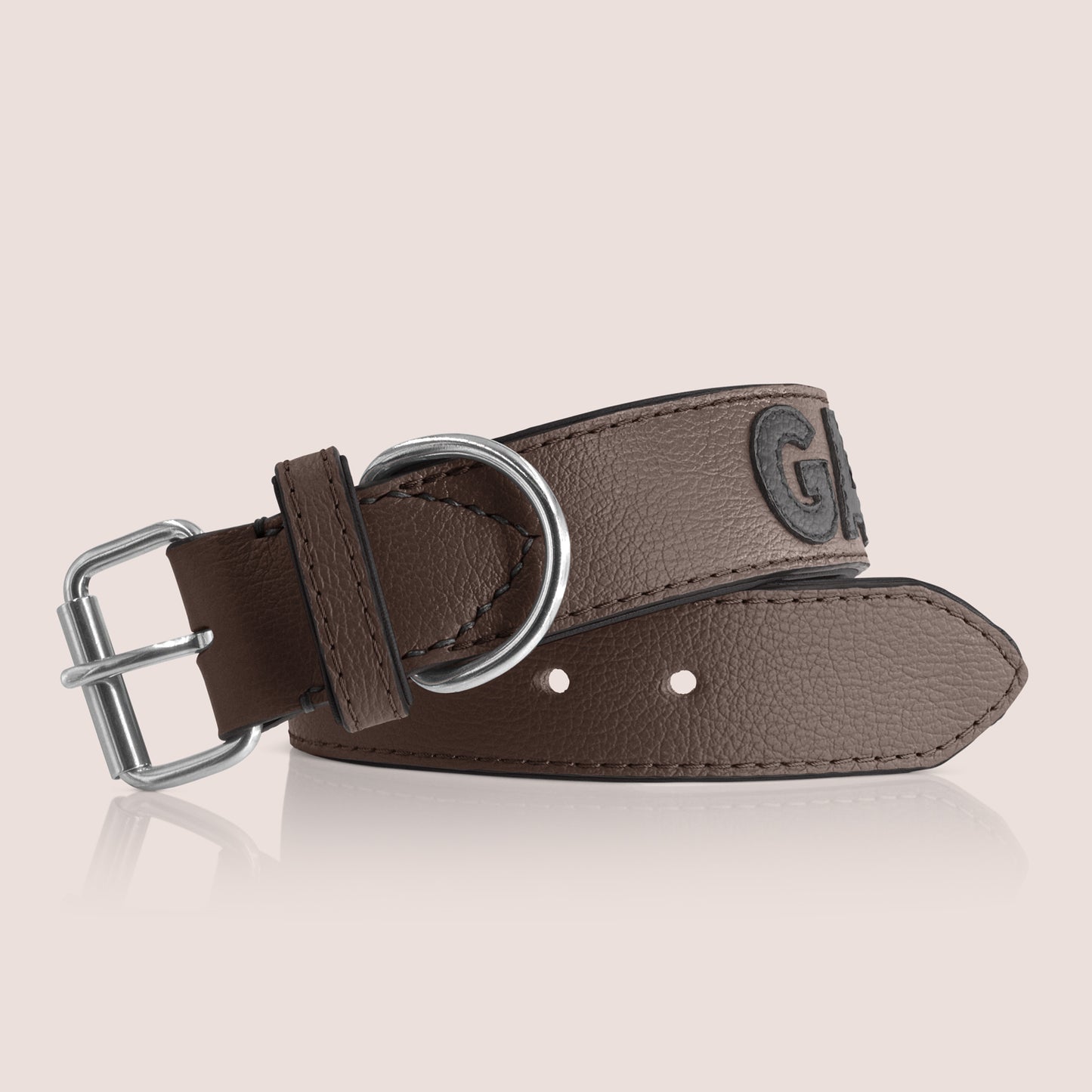 TONERL – Hundehalsband mit Namen aus Leder in Marron - Schwarz