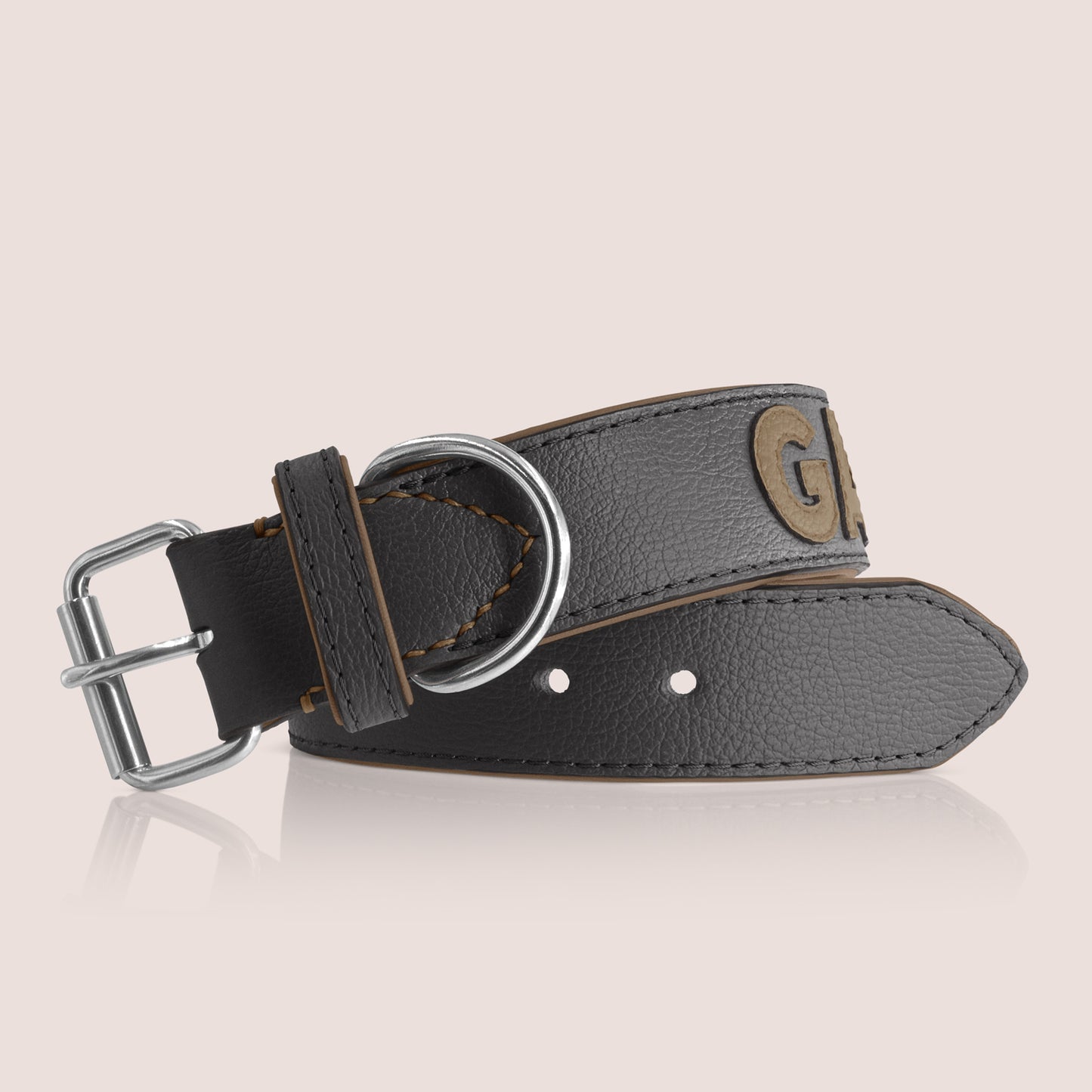 TONERL – Hundehalsband mit Namen aus Leder in Schwarz - Taupe